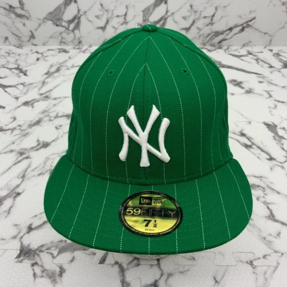 Men's New Era Cap MLB NY Yankees Kelly Green | White Pinstripes 59FIFTY NWT - Picture 2 of 5